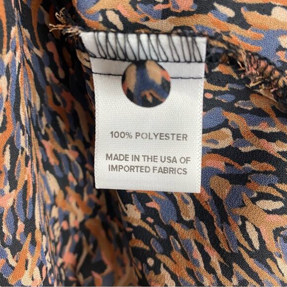 Evereve Hollis Smocked Abstract Blouse Women’s Size Small - Picture 7 of 11